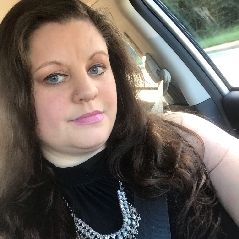 Meet your Posher, Brenna